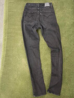 Levi's 721 High Rise Skinny Black Jeans